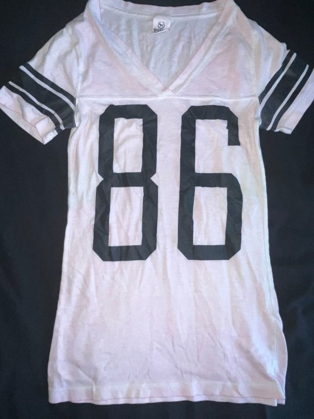 Pink Victorias Secret Love Pink 86 Graphic Tee XS White & Black
